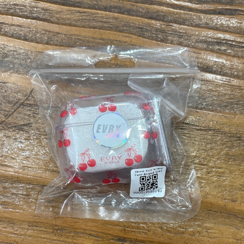 AirPod gen 3 case- never used